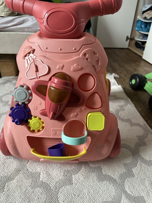 Локър за прохождане/игра