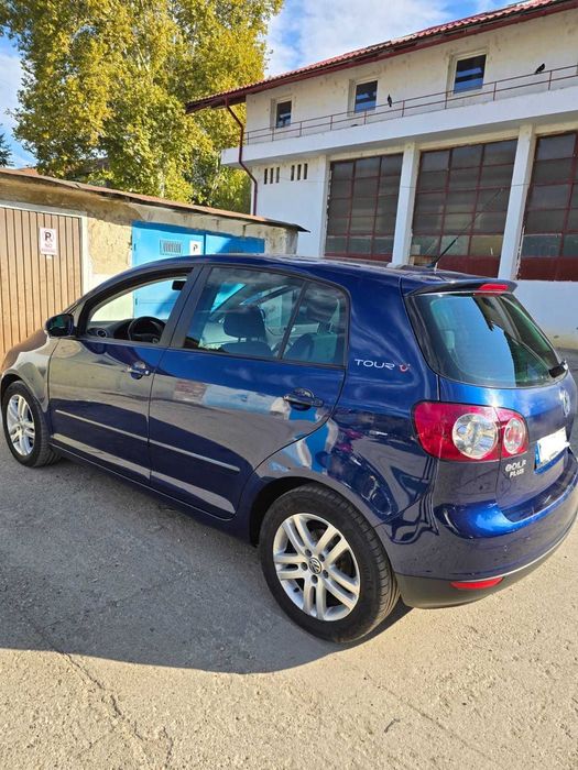 Golf 5 plus tour
