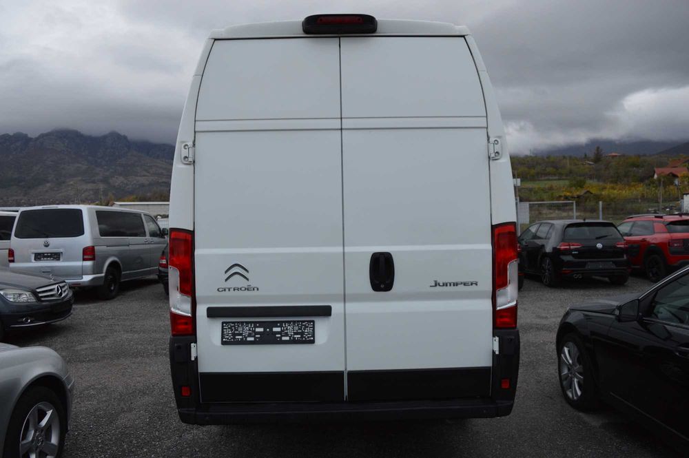 Товарен бус Citroen Jumper 2.0HDI МАКСИБАЗА