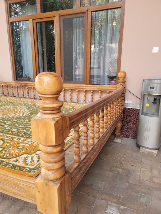 Чорпоя сотилади , холати янгидек