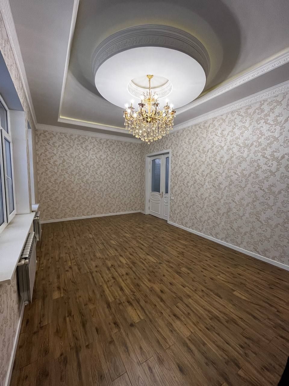 Продаётся участок. Хороший добротный дом.