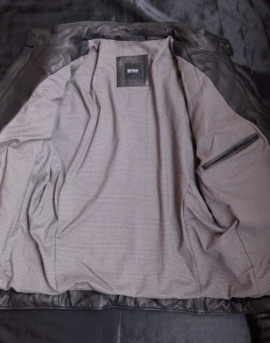 Hugo Boss мъжко яке от ангнешка кожа L/52