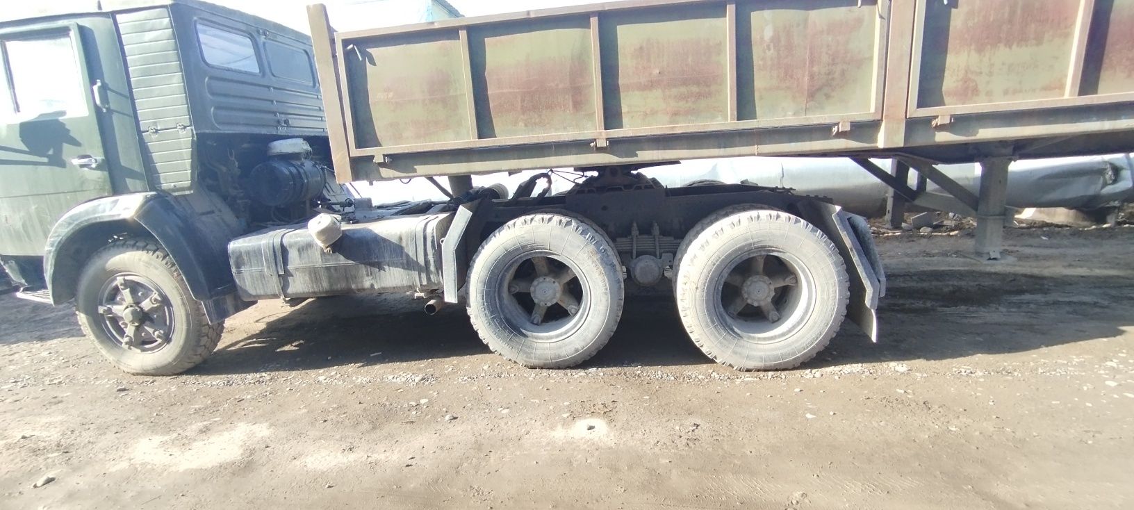 Kamaz shalanda unversal kanteneravoz holati alo ishga tayyor moshina