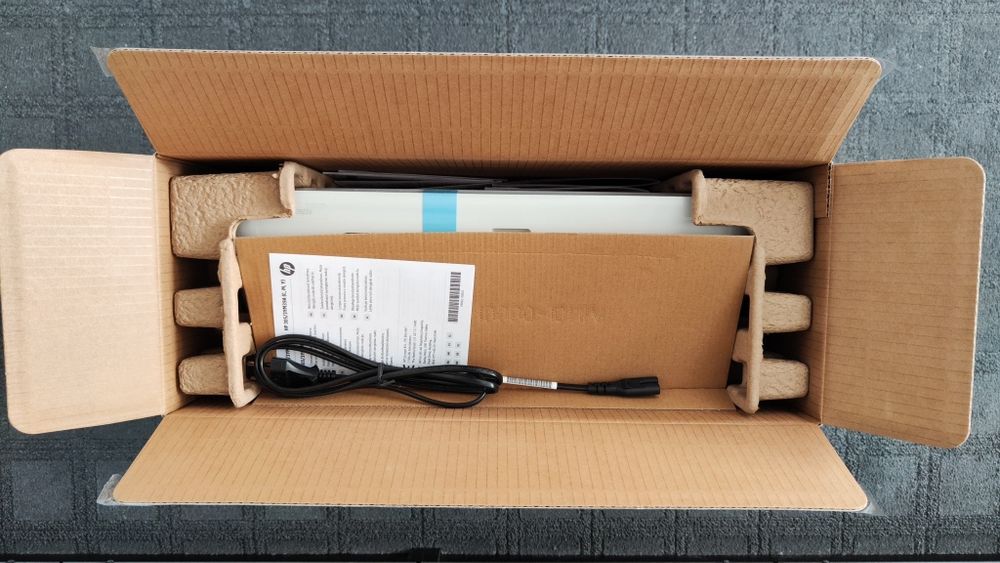 HP DeskJet 2822e