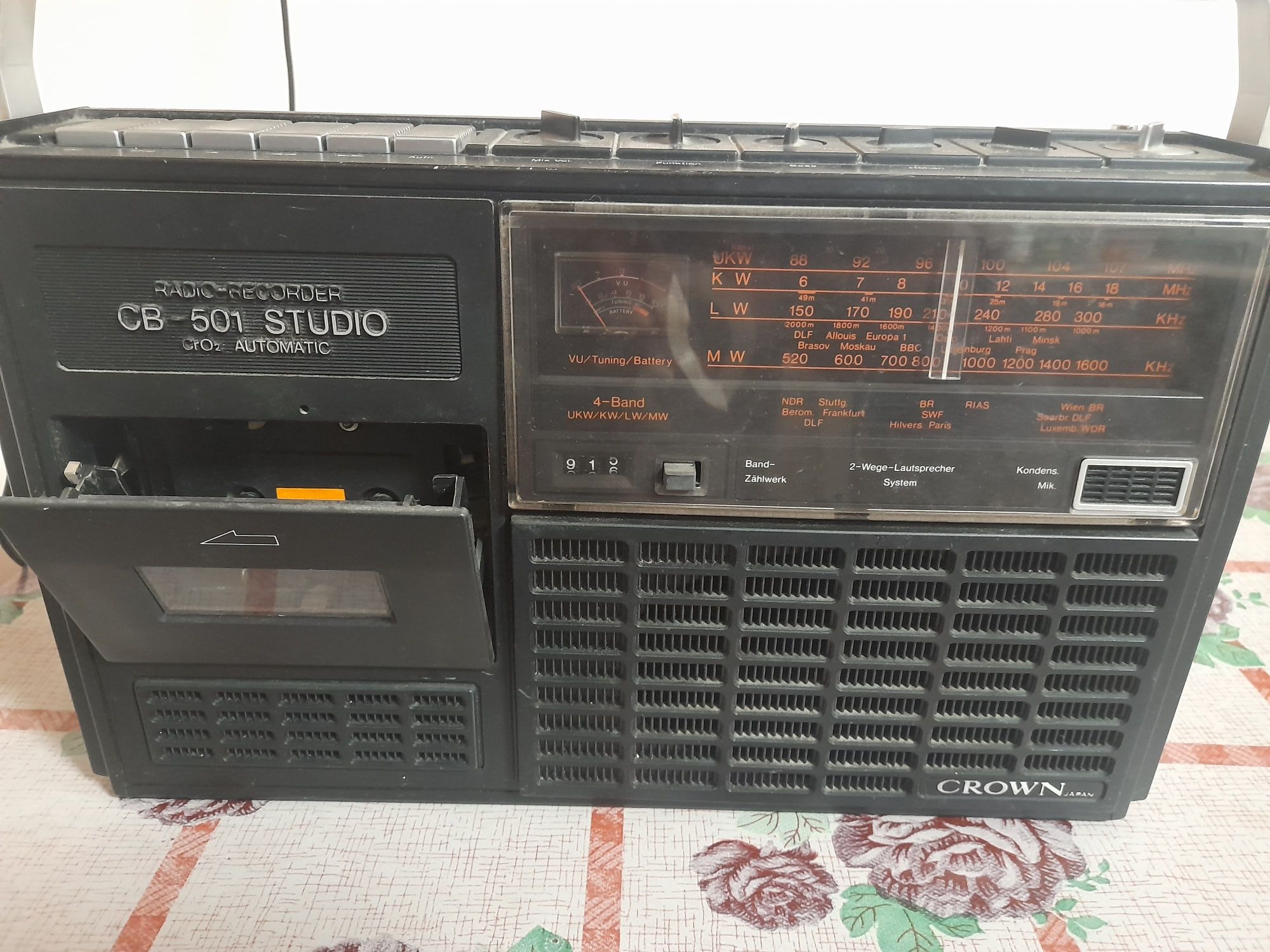 Radio-recorder crown cb-501 studio