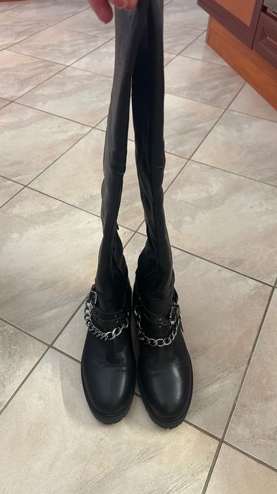 Чизми от естествена кожа