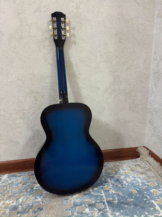 Гитара сатамын почти новый