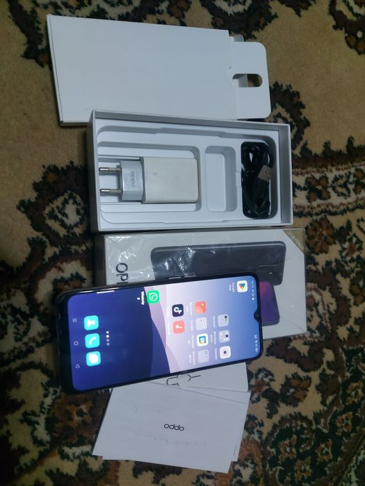 Oppo a5 продам в хорошем состоянии