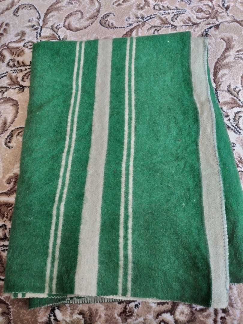 Продам       одеяла