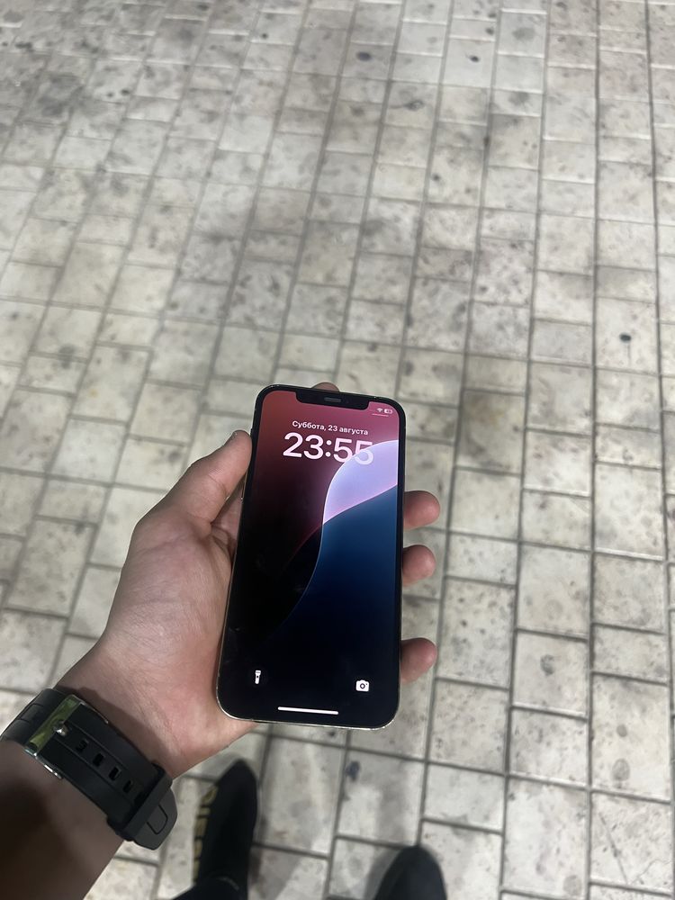 Iphone 12 pro 128 tali 76%