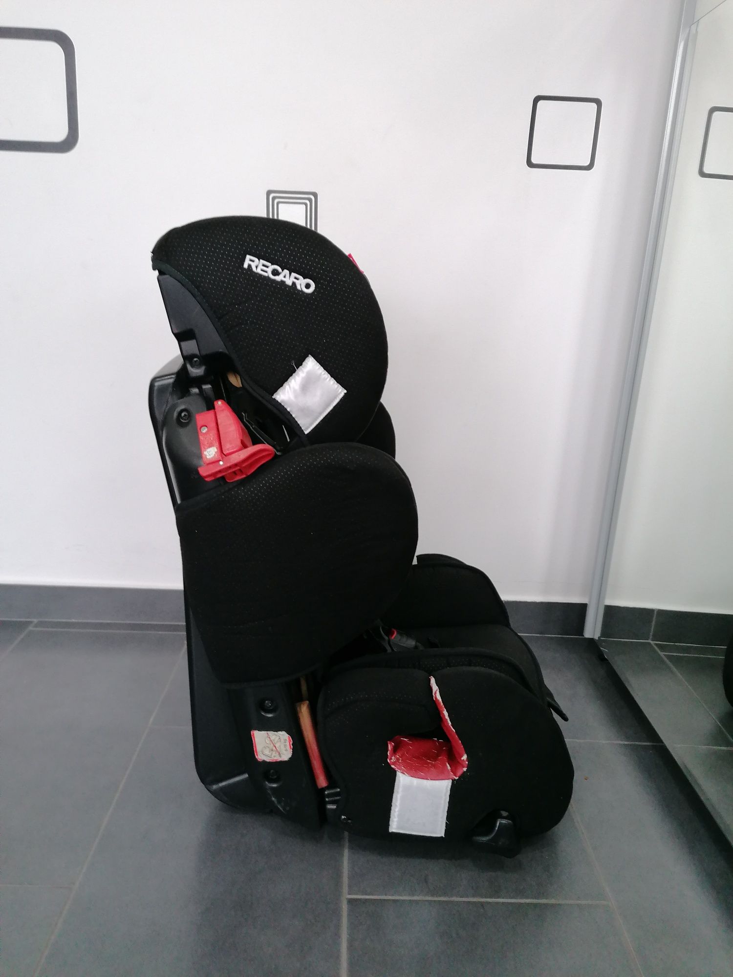 Scaun auto Recaro Young Sport pentru copii între 9 și 36 kg