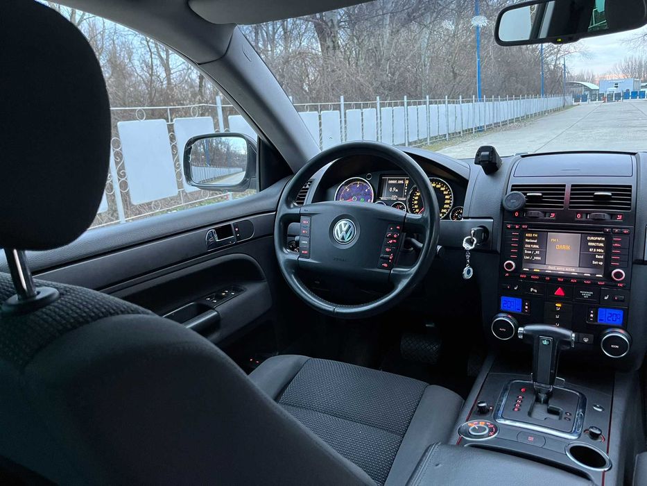 Volkswagen Touareg 2.5TDI WEBASTO Trapa Automat