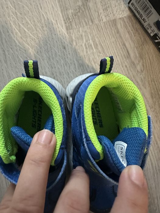 Skechers маратонки- бота