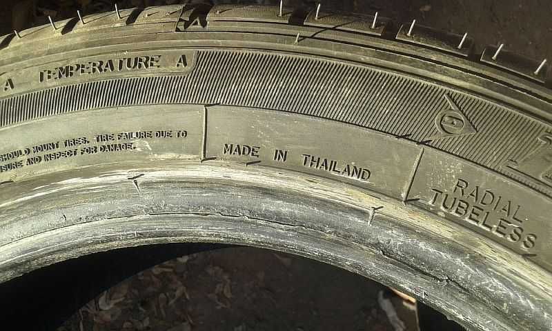 Шины 205/50 R16 - "Dunlop SP Sport FastResponse" (Тайланд), летние.