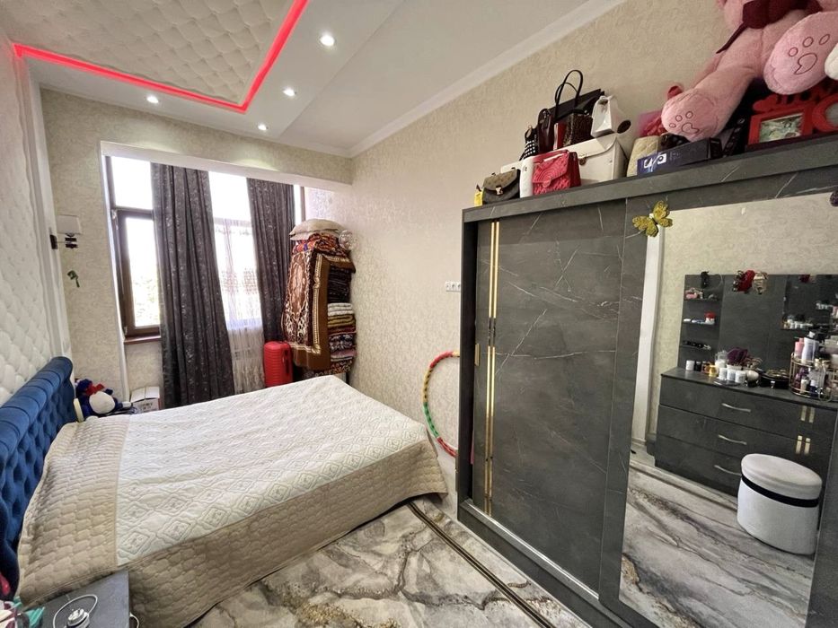 Срочно 3-хоналик Новостройка. 80кв. Евроремонт.Заходи живи. Без агенст