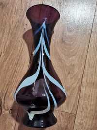 Стъклена ваза цветно стъкло