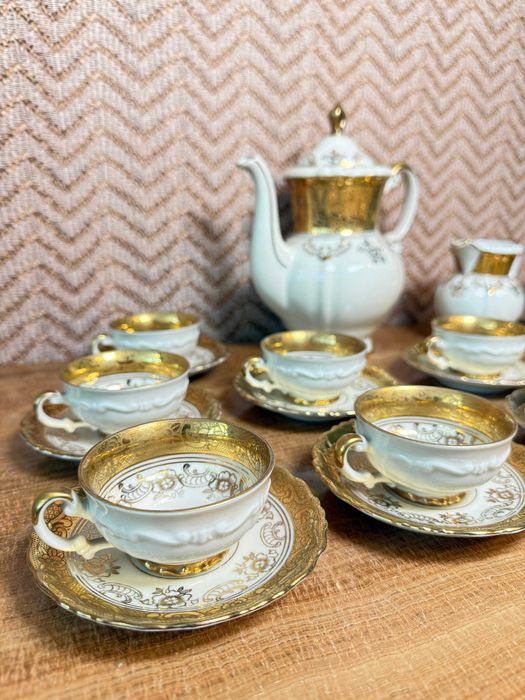 Set ceai porțelan fin Bavaria, decor auriu, vintage elegant