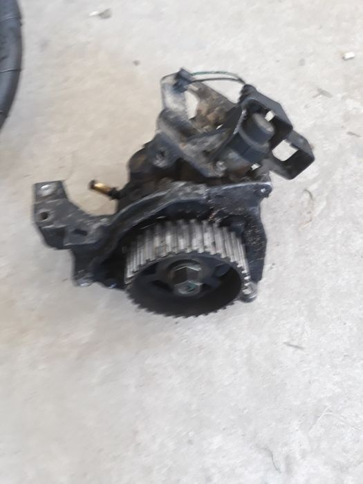 Pompa injectie Ford Focus 2 1.6 TDCI