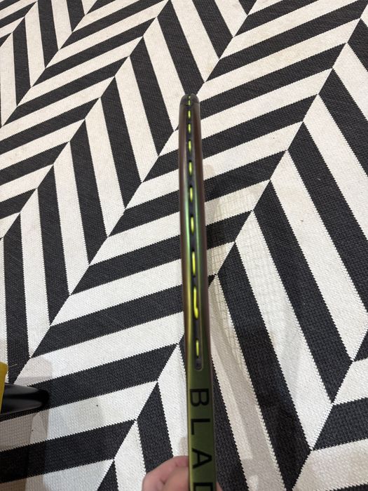 Racheta tenis Wilson Blade 100 v8 300g 16x19