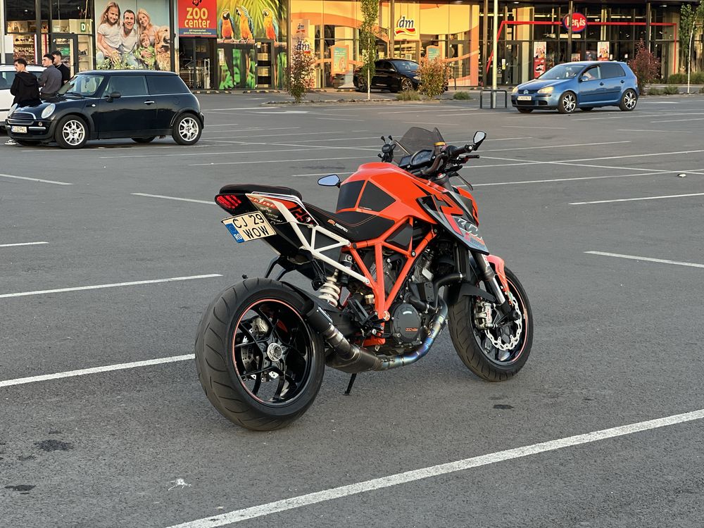 KTM Superduke 1290r