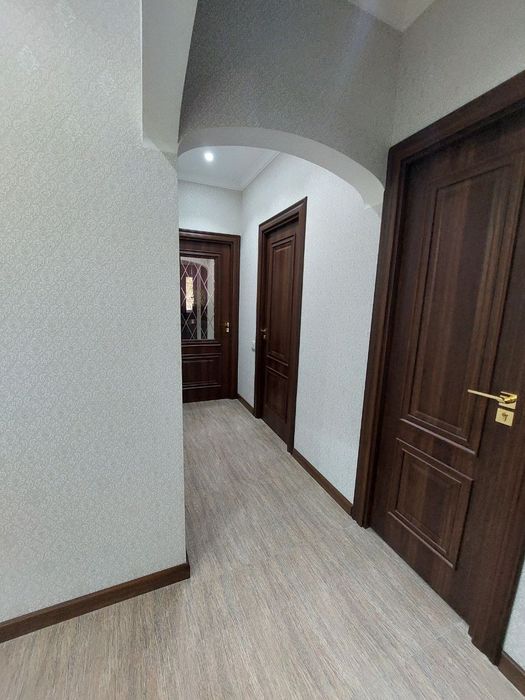 Своя.Карасу 1 ,4(3)/2/5, 92 кв.м. Евроремонт.