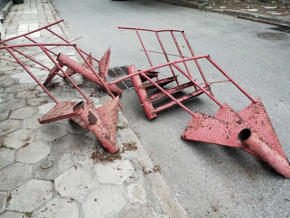 Желязно стълбище