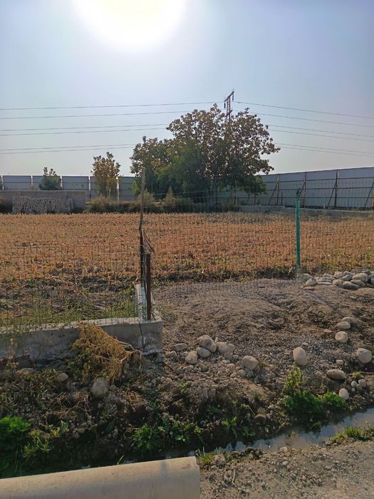 Uchaska sotiladi srochni