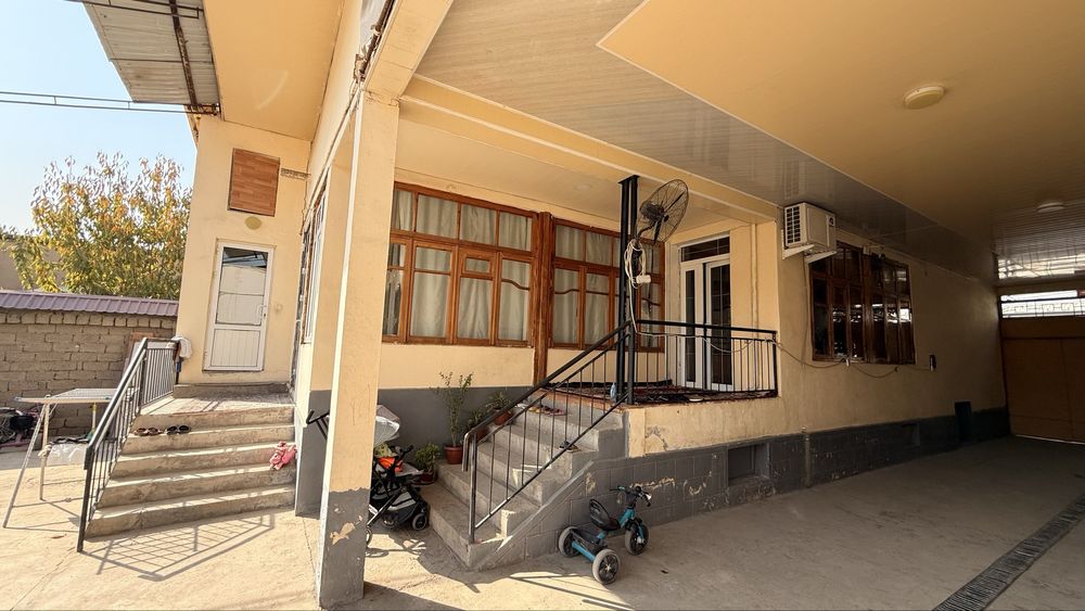 Sergili kia 8 sotix 10 xona