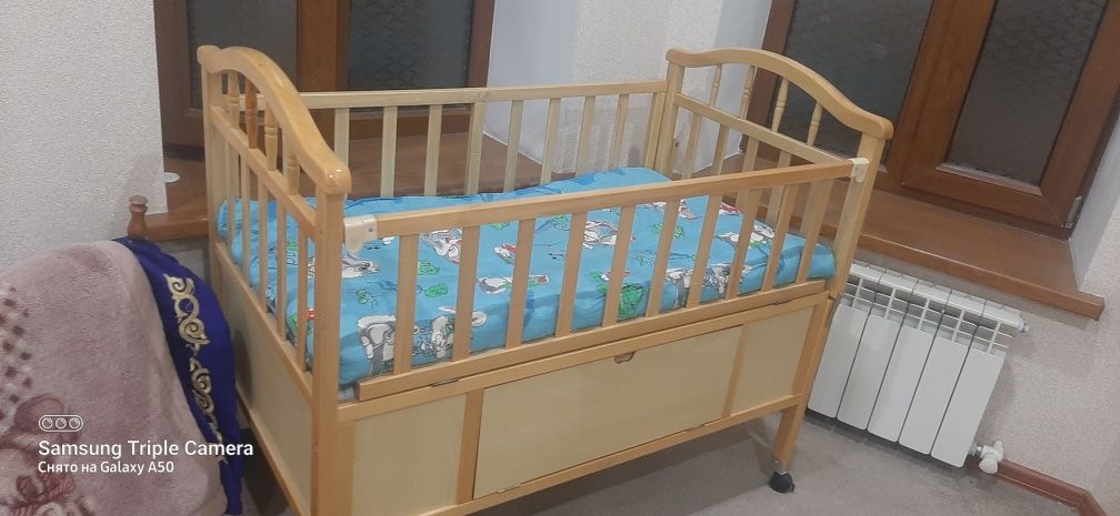 Продаётся детский манеж