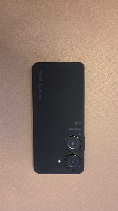 Asus Zenfone 9 8GB RAM,  128GB памет