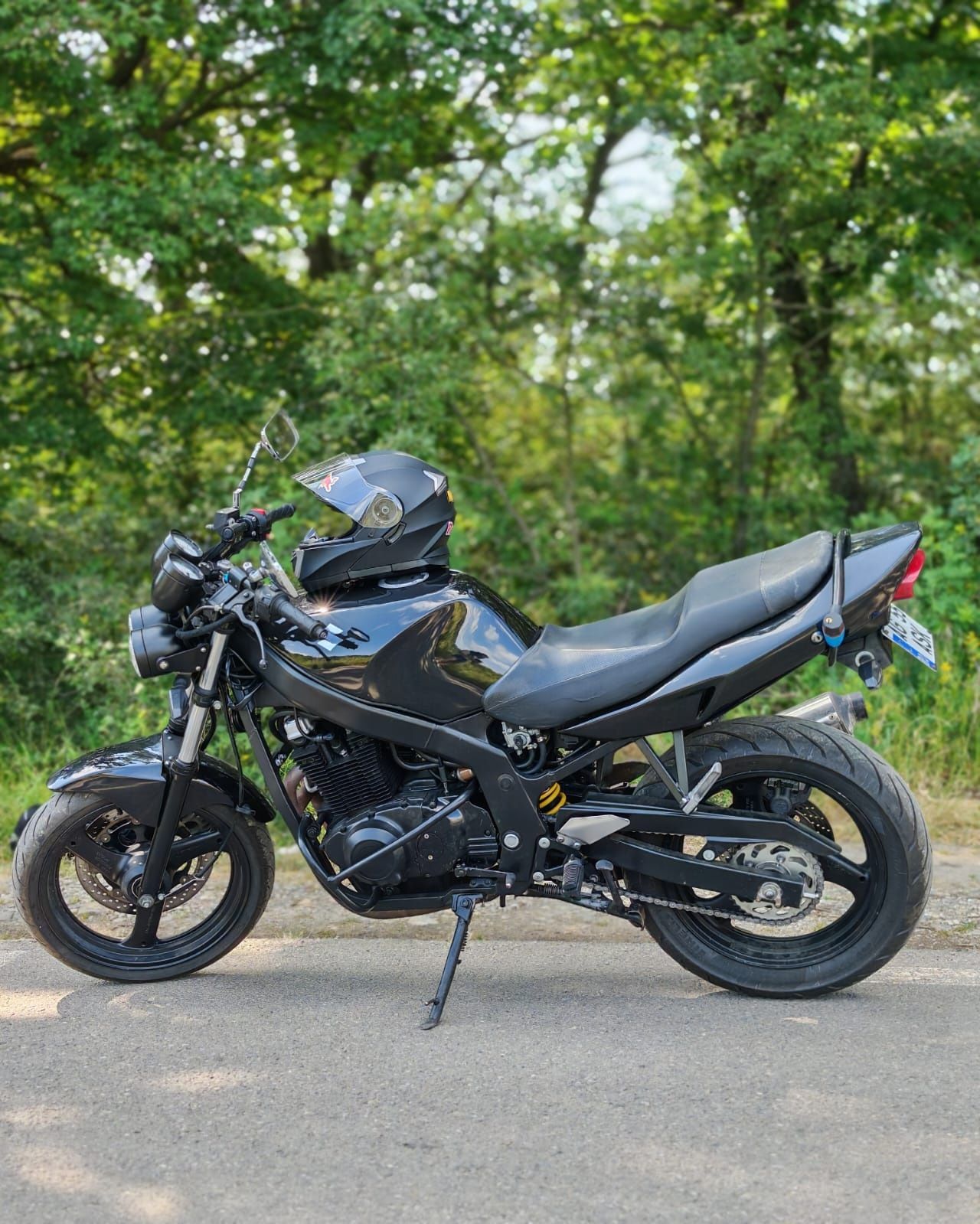 Vând motocicletă sau schimb cu auto