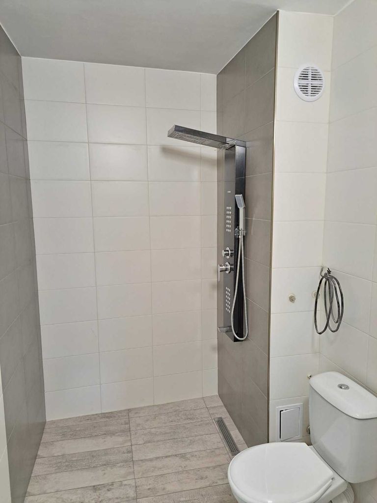 Продава се Многостаен апартамент в Велинград - 180 кв.м за 794 €/кв.м - Снимка #11