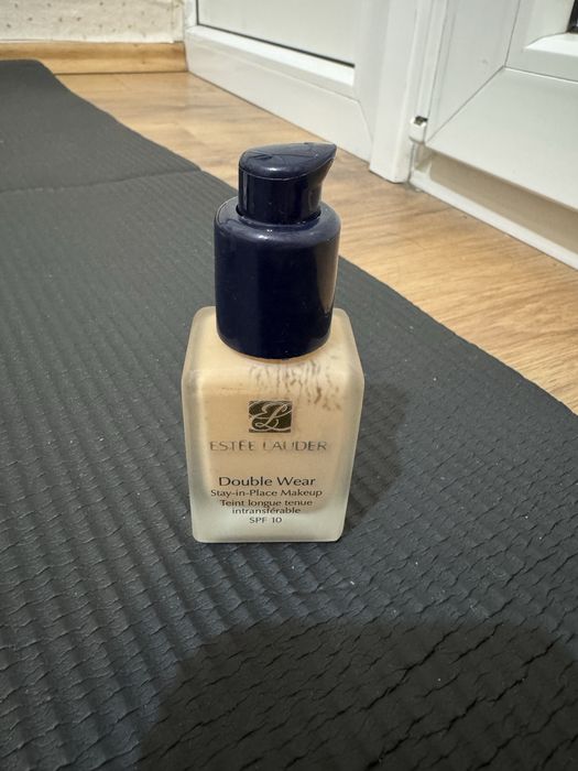 Тоналка estee lauder, есте лаудер