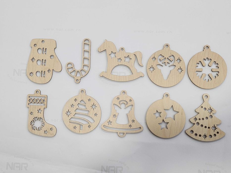 Ёлочные игрушки из дерева