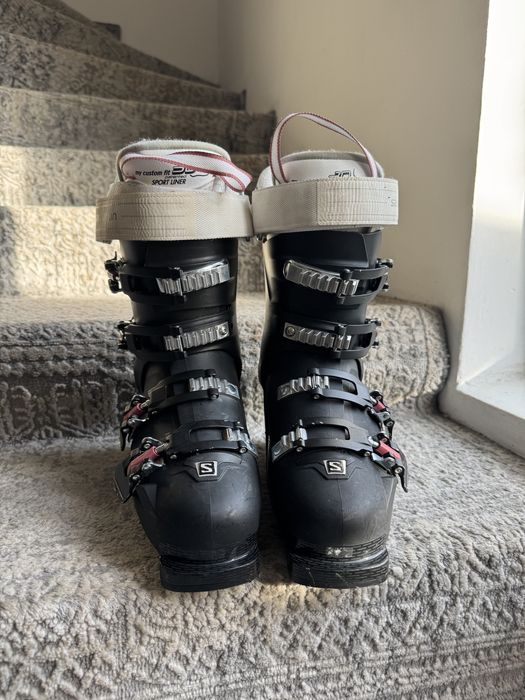 Лыжные ботинки в отличном состоянии
