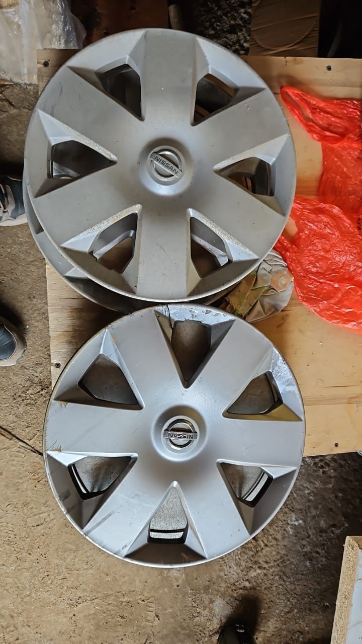Колпак r14 nissan