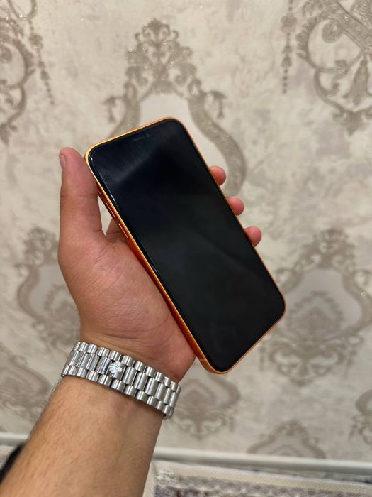 Iphone 11 iphone 17pro qilingan xotirasi 128gb yomkist usliniy 100%