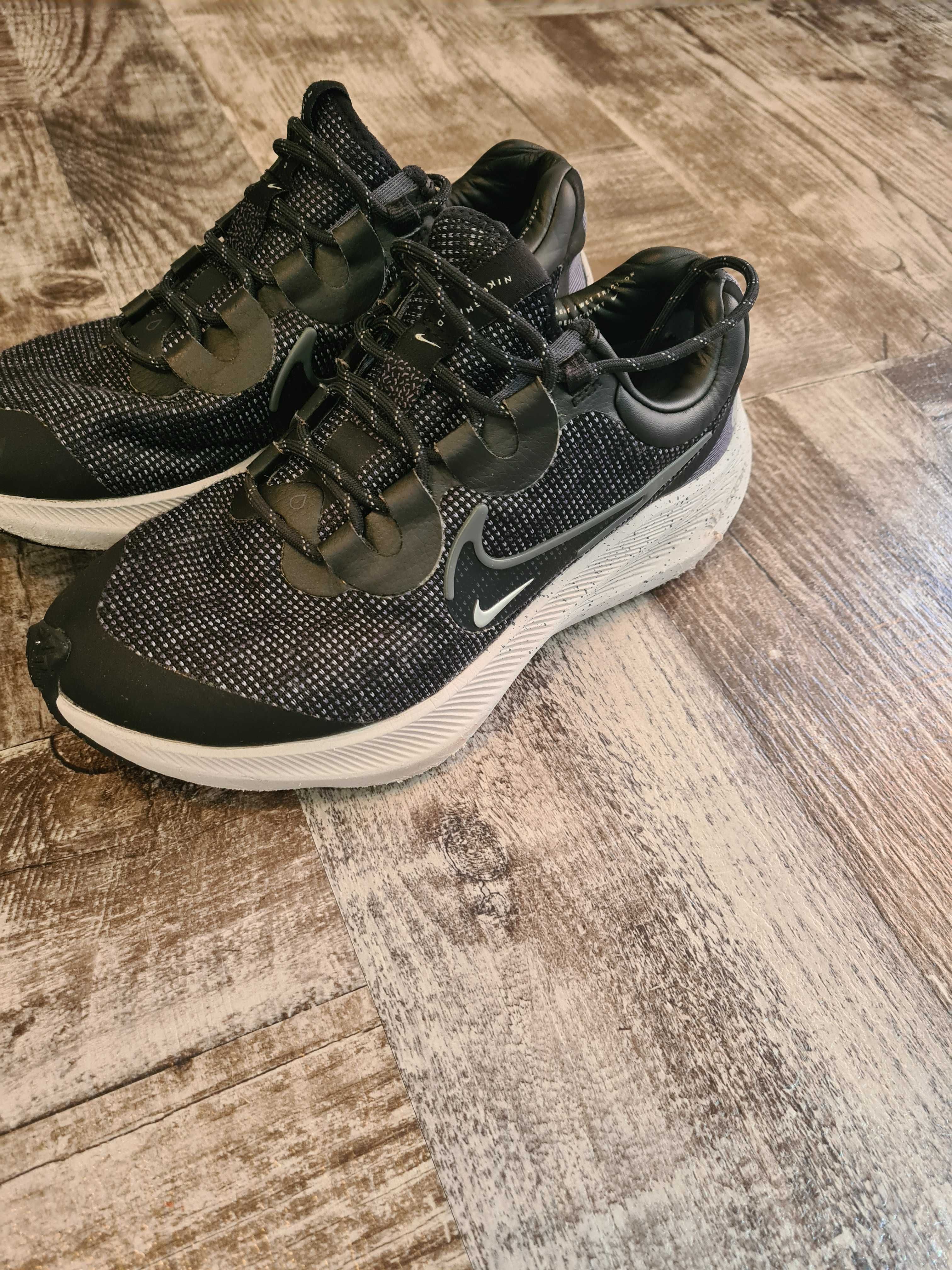 Маратонки  Nike Air Zoom 39 р- р