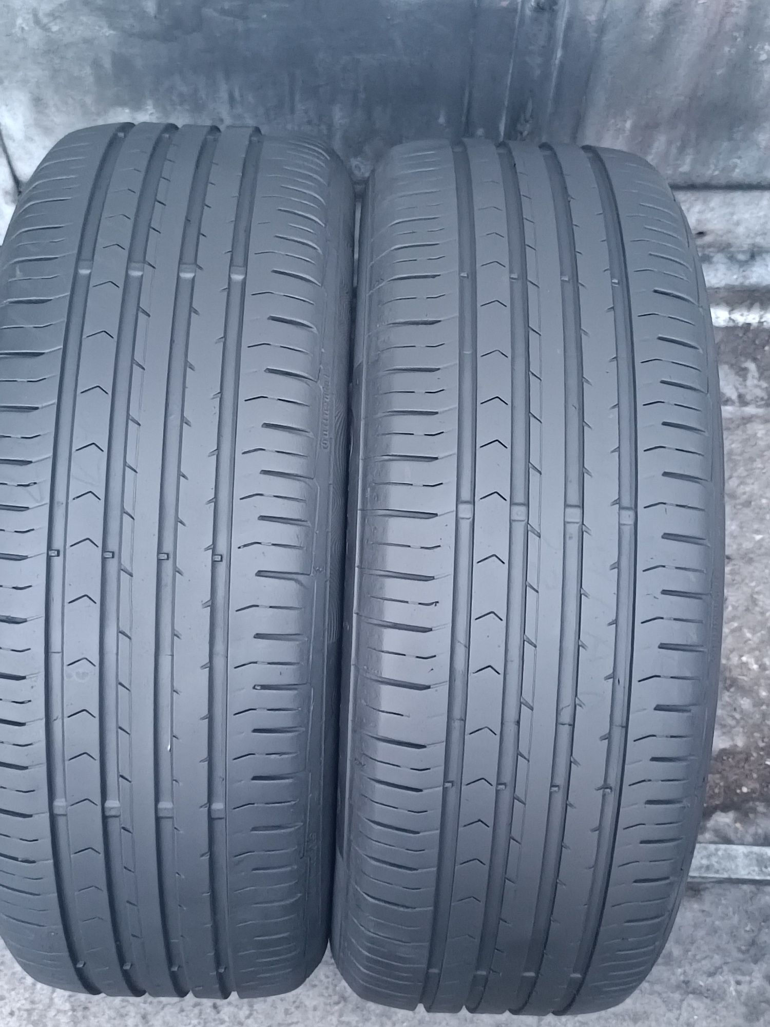 205/55/16 Continental