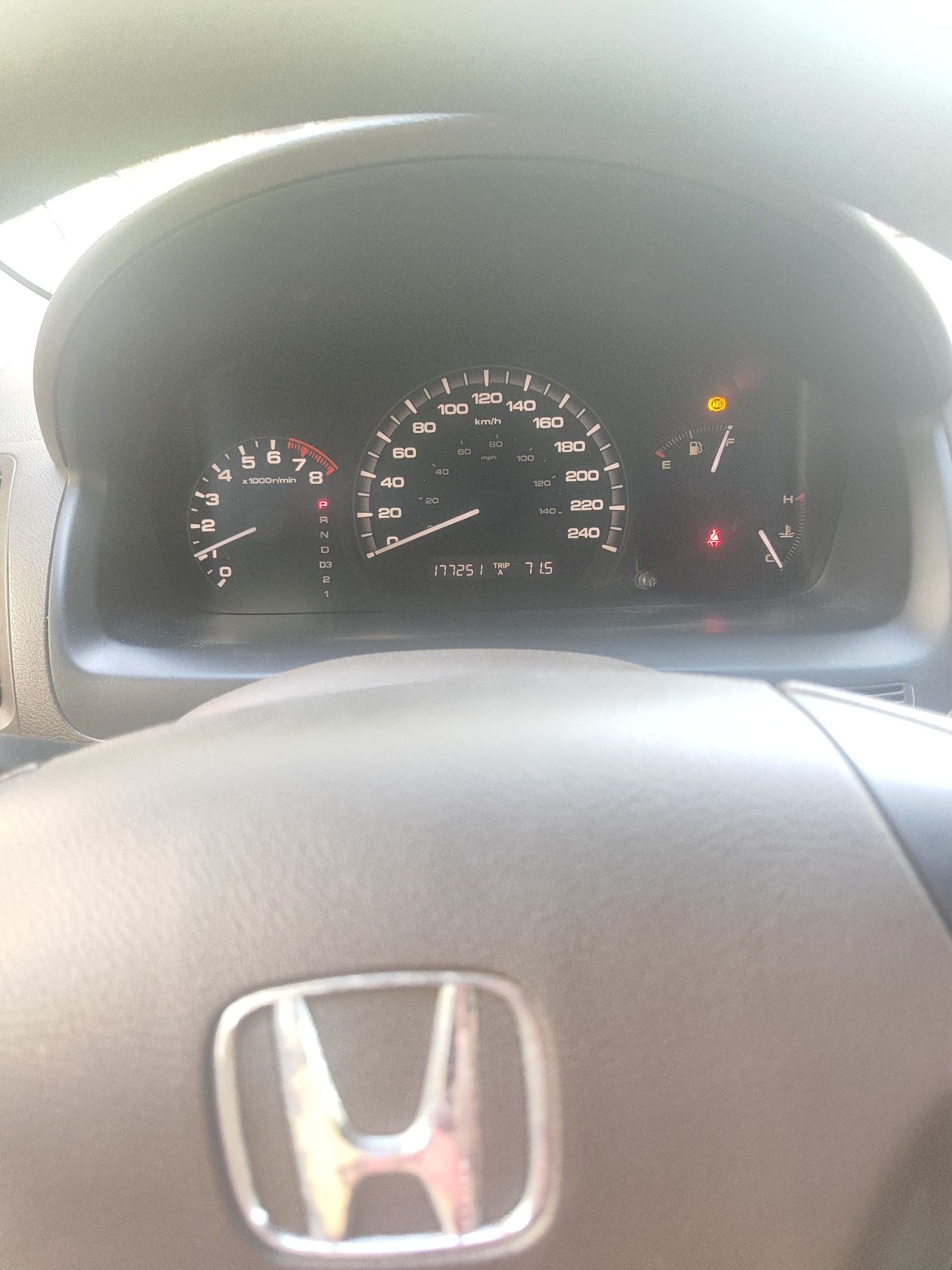 Honda Accord 2007 г + комплект зимних шин. Торг.