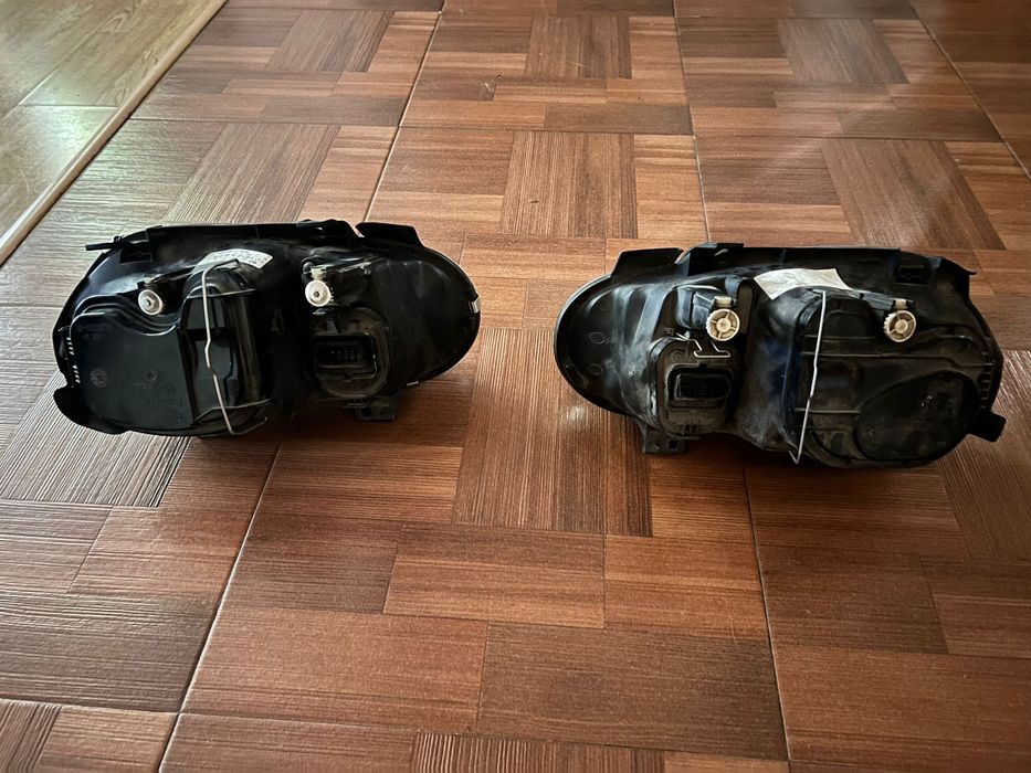 Faruri golf 4 originale hella