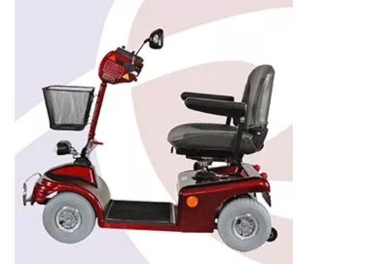 SCOOTER ELECTRIC  pentru vârstnici sau persoane cu dezabilitati