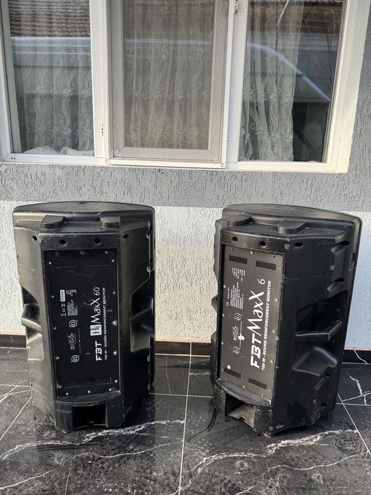 Pachet Petreceri Mixer Activ 2x500w 2 FBT MaxX 6 Stative cabluri etc!