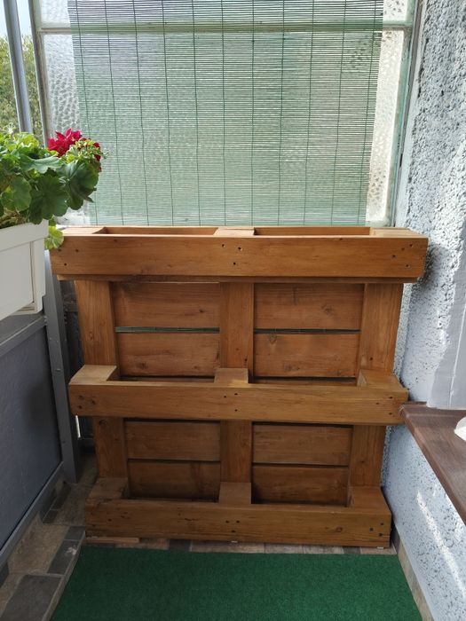 Цветарник от палет