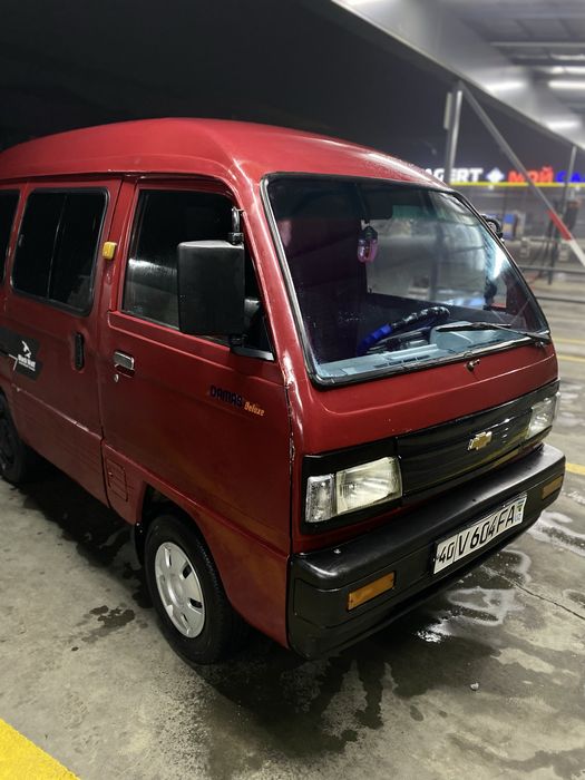 Damas 1 yili-1998 sotiladi 1600$ kami bor