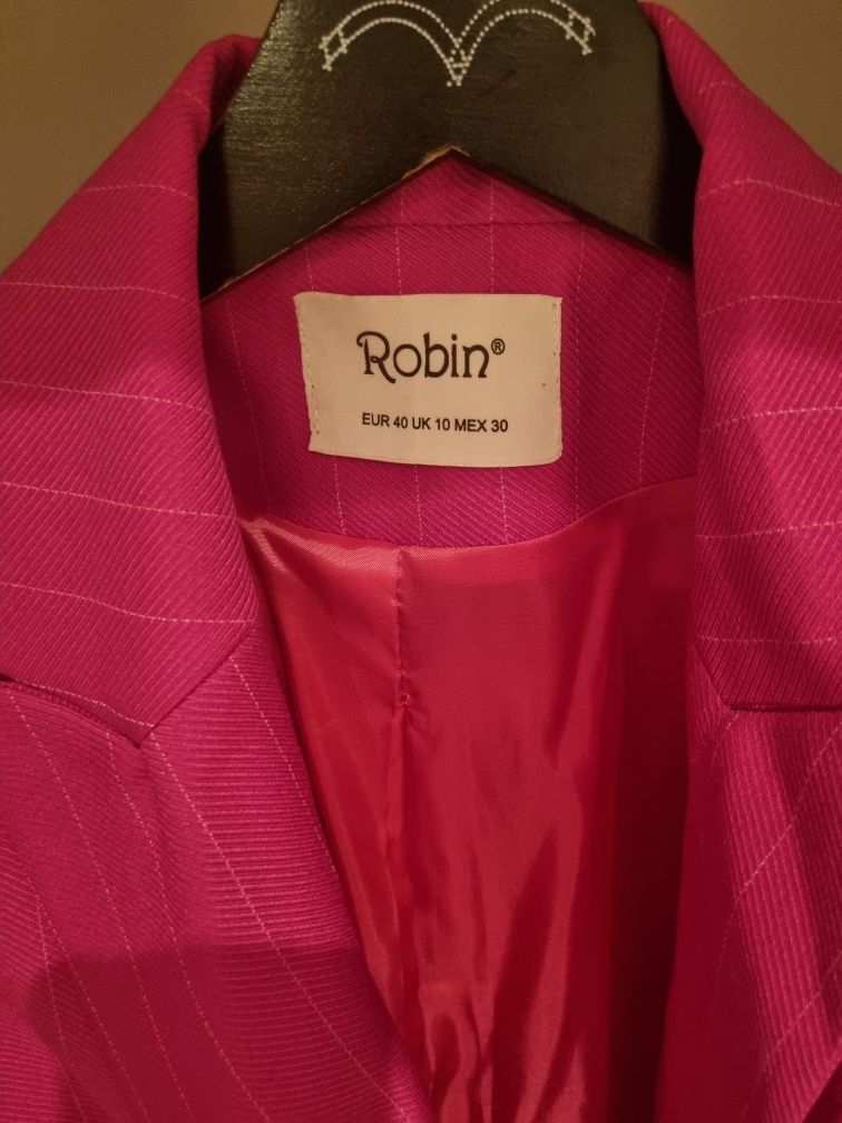 Официален костюм Robin, рамер 40