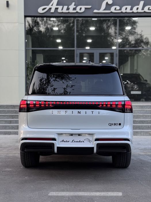 Infiniti QX80 4WD Autograph