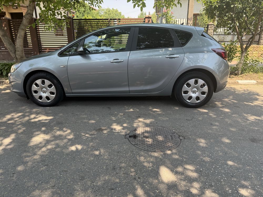 Opel astra j 2010 1.7 diesel
