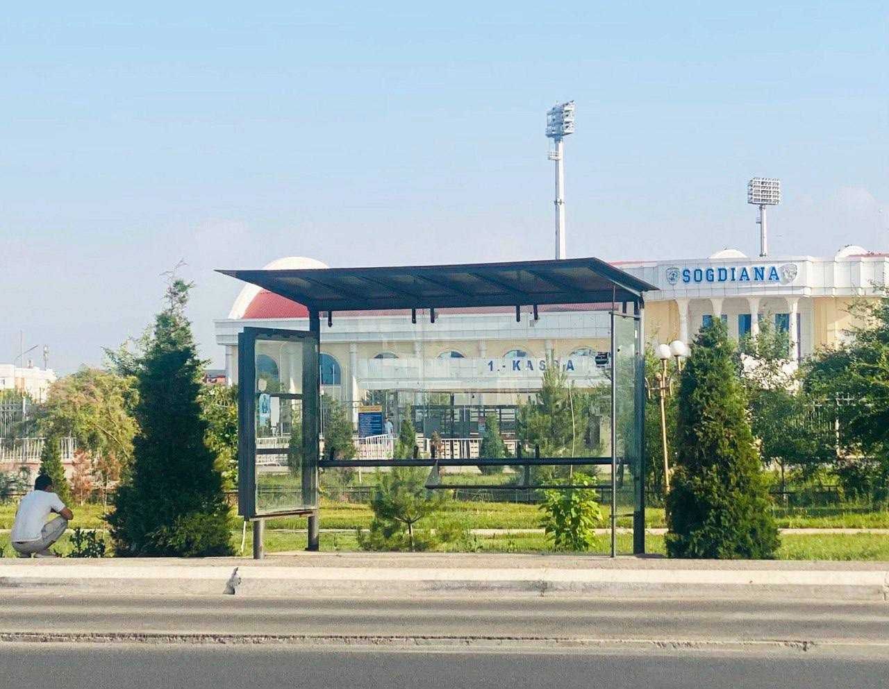 Бекатларда реклама Жиззах. Реклама на Остановках в Жиззах.