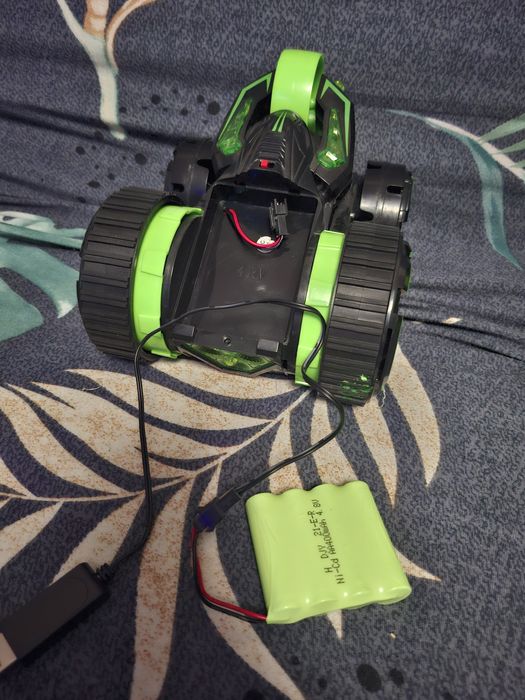 2 masinute +elicopter cu telecomanda